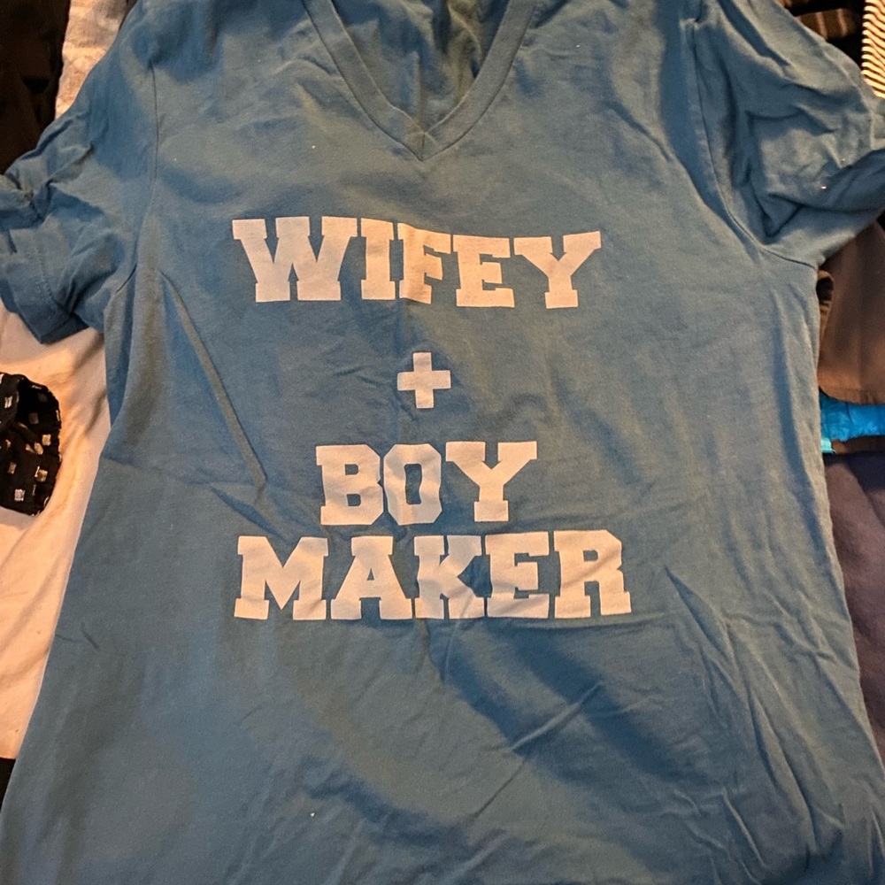 Novelty t-shirt size M